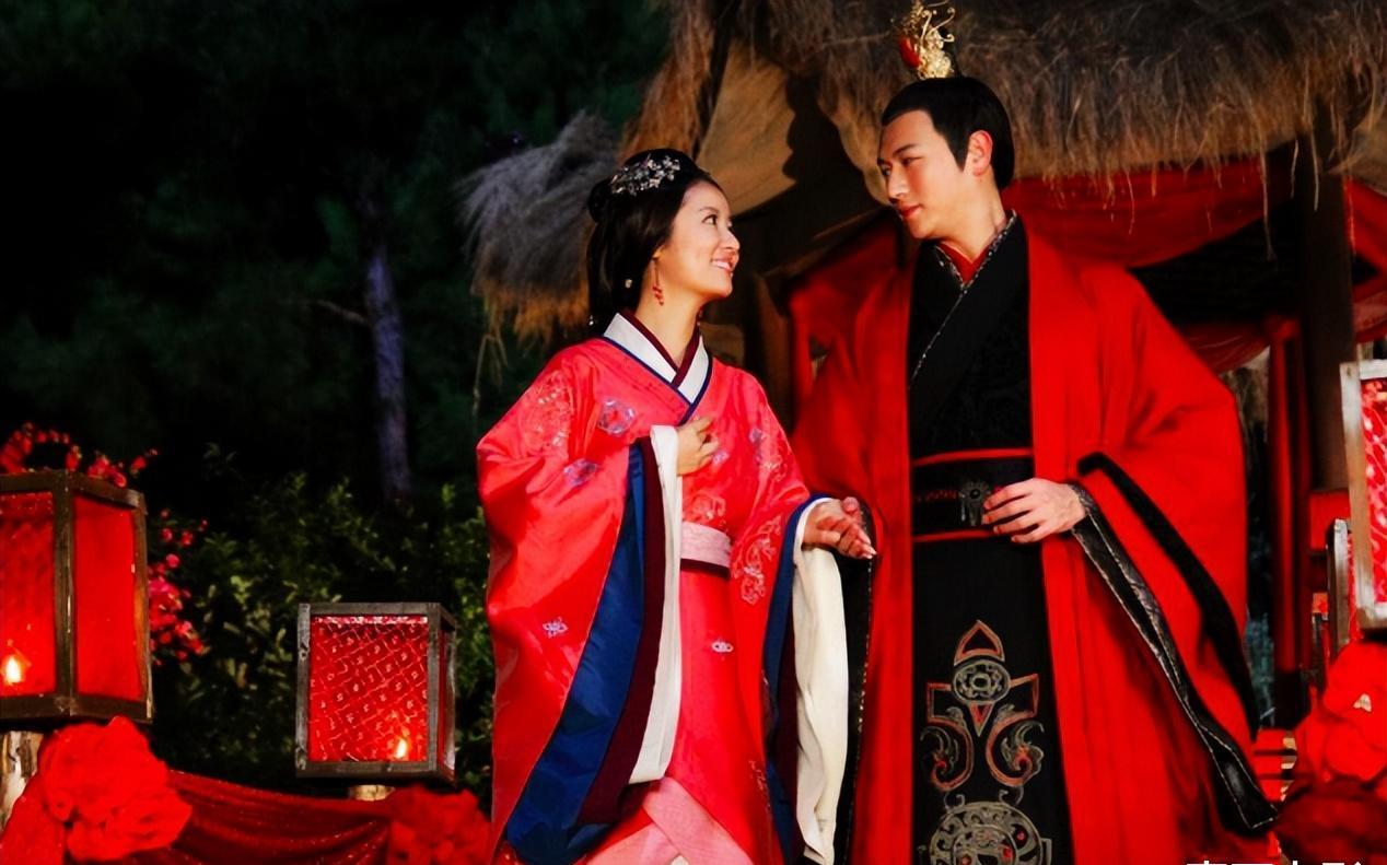 林心如首次回应周杰“伸舌”事件,事实证明,出来混迟早是要还的