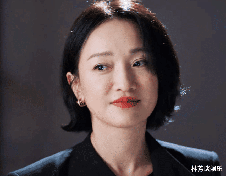 一个油腻,一个“面瘫”,两个人撑起29集大剧,两家卫视押对宝了