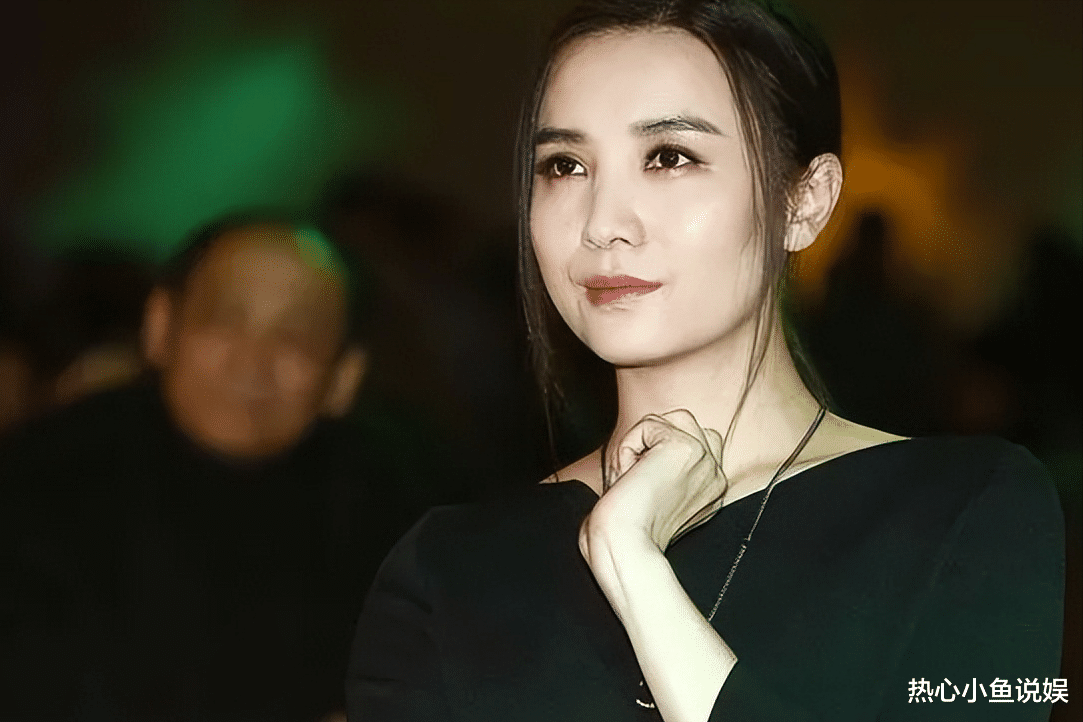 善恶终有报,42岁“无人敢娶”的宋佳,已经活成了一个笑话?