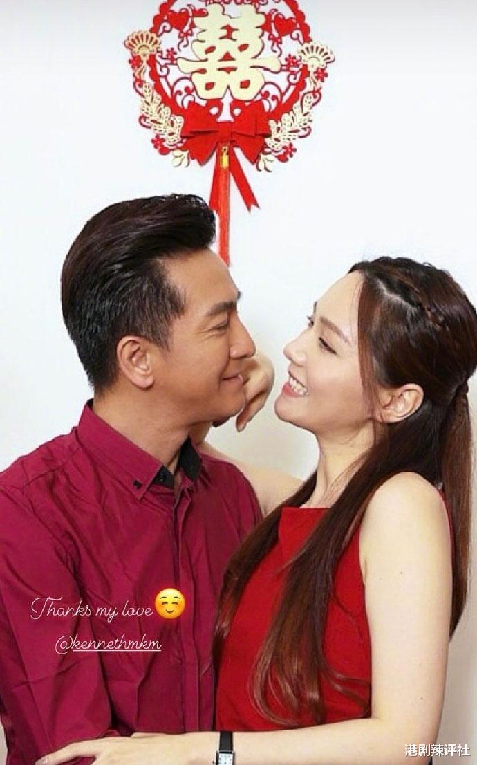 TVB视帝豪掷千金过大礼，女友甜蜜秀恩爱，颁奖礼再拿大奖胜算高