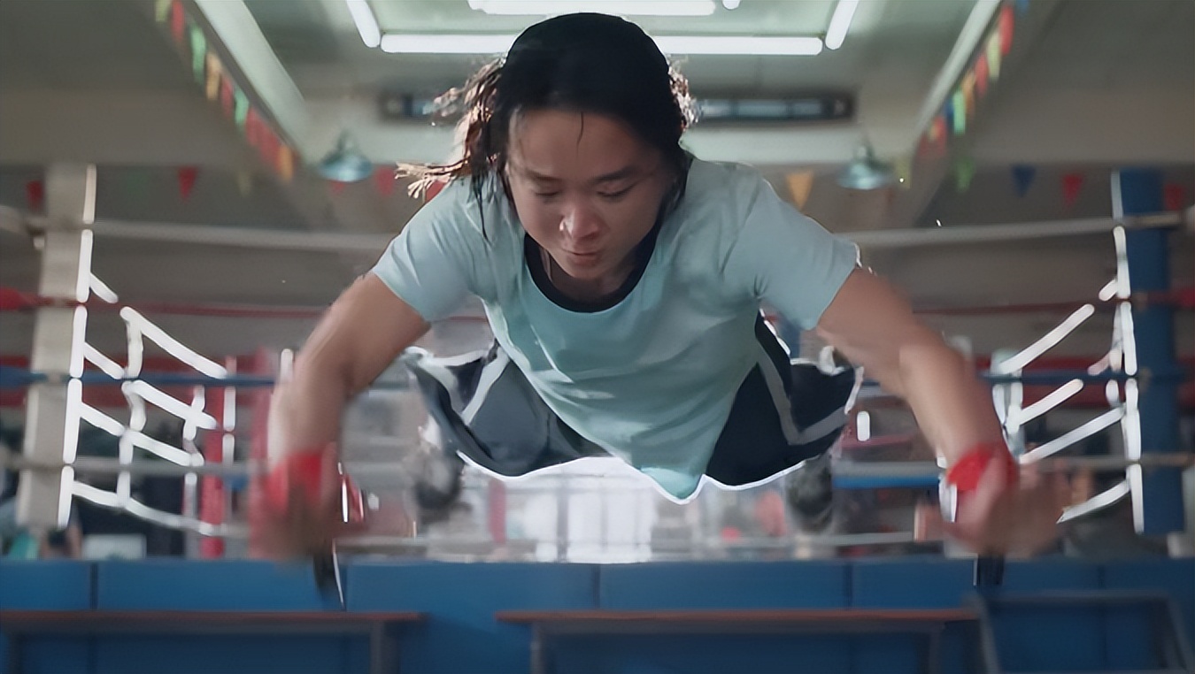 两个“百亿导演”输给一个80后女演员,中国电影已告别大导演时代