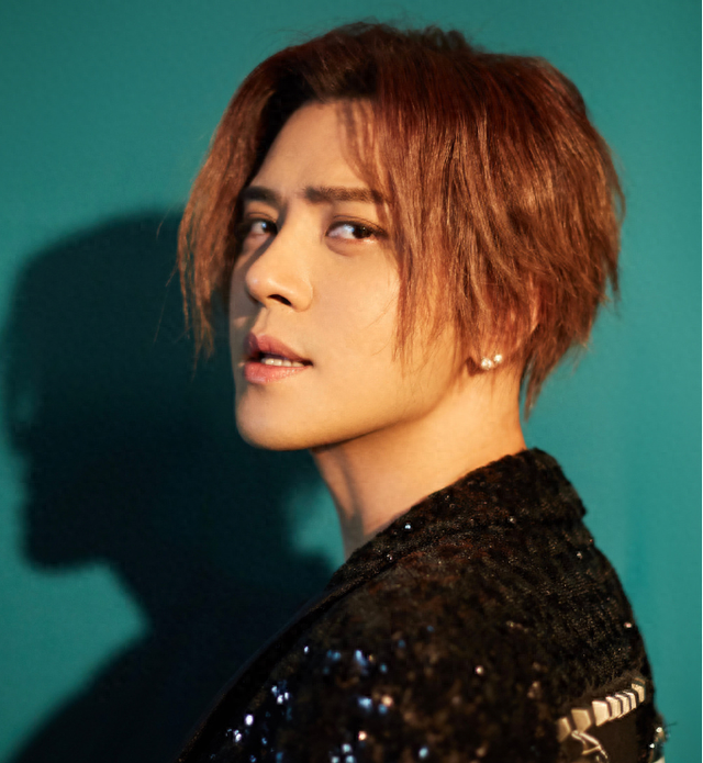 罗志祥新加坡现身，脸部整容过度，气质变得像蔡依林？