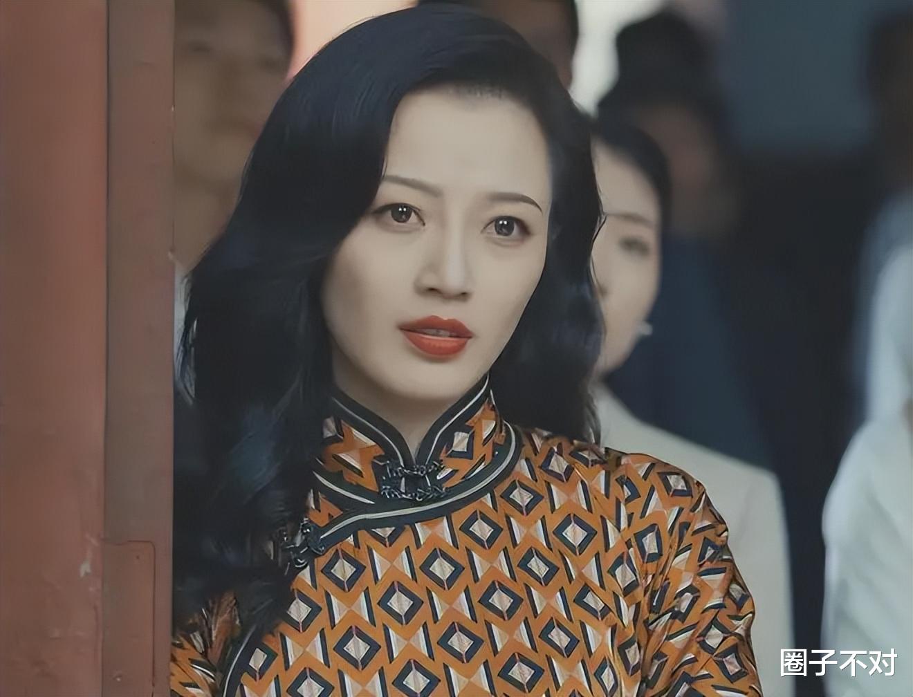 整容脸上镜有多垮？这就是张艺谋，坚决不用整容脸的原因吧