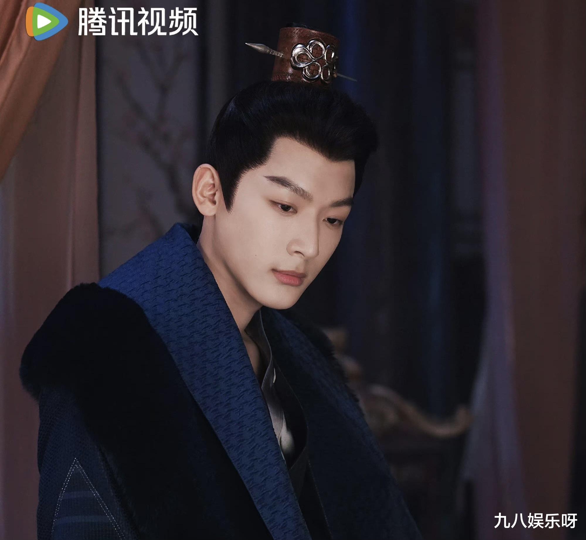 热播剧角色圈粉量:杨紫成功带飞三位男艺人,成毅位居榜首