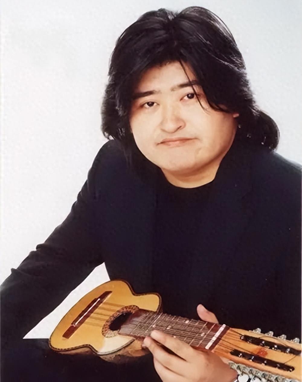 刘欢：父母都已去世，他独自忍受病痛折磨，担心大龄女儿的婚事