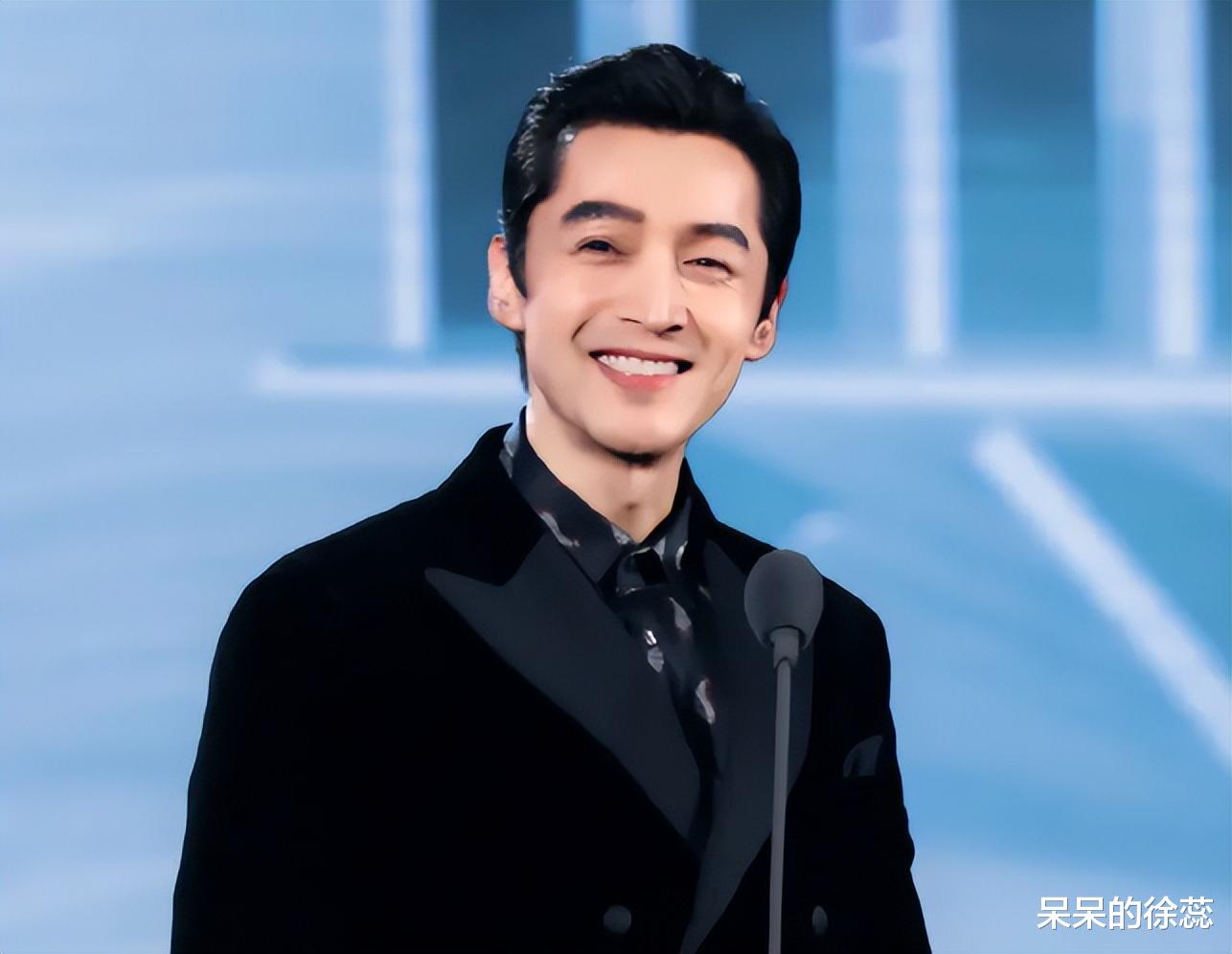 微博之夜|微博之夜CP评选,9组荧幕情侣争,“博君一肖”热度第一却遭群嘲