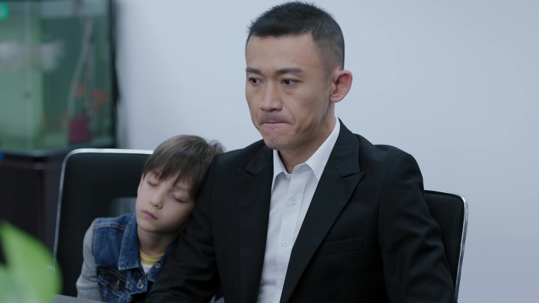 聂远|她嫁给二婚大9岁聂远,比朱丹包文婧还卑微!每月100万生活费值吗?