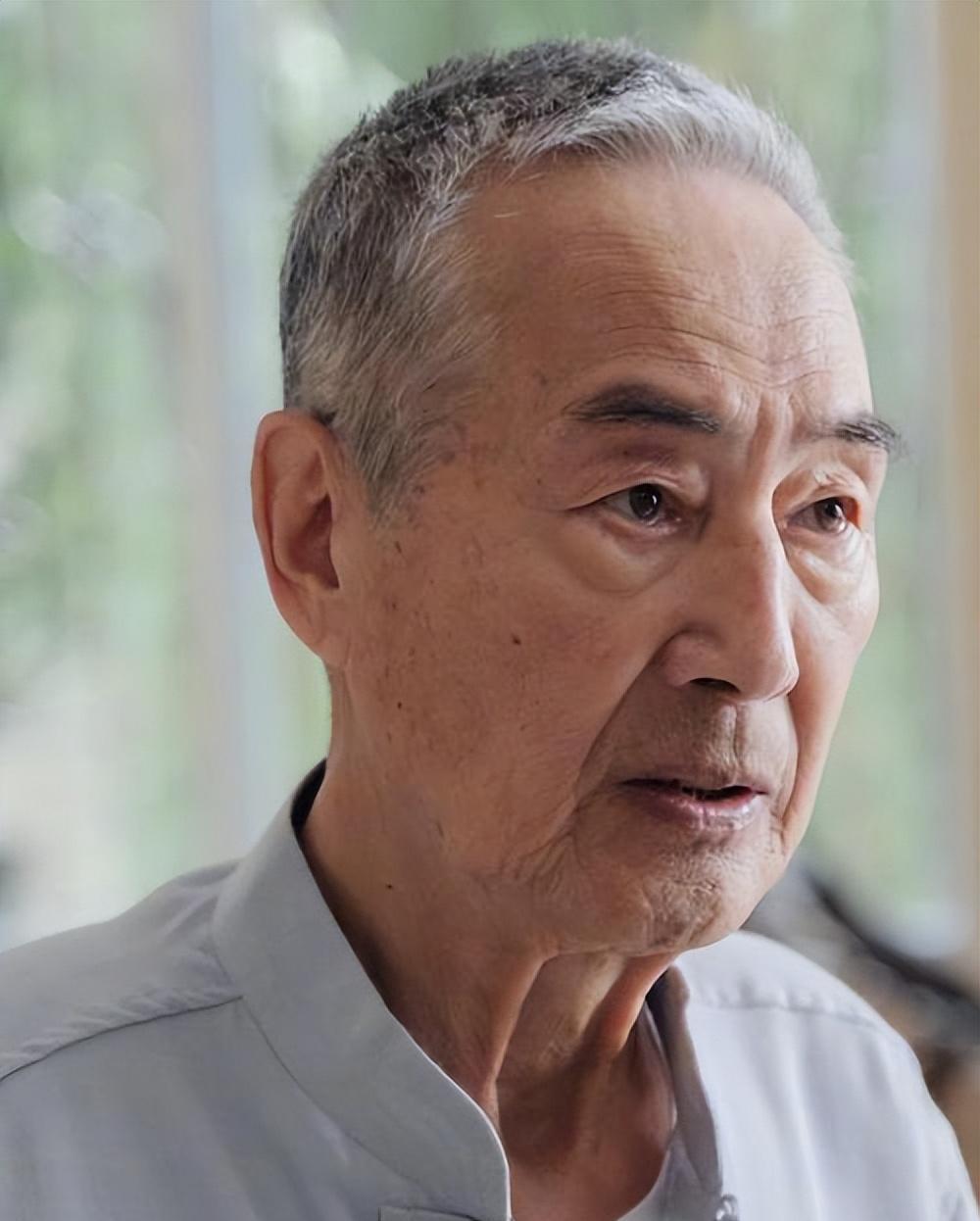 演员杜雨露养育3个儿女,葬礼仅6人参加,临终11字遗言太深刻