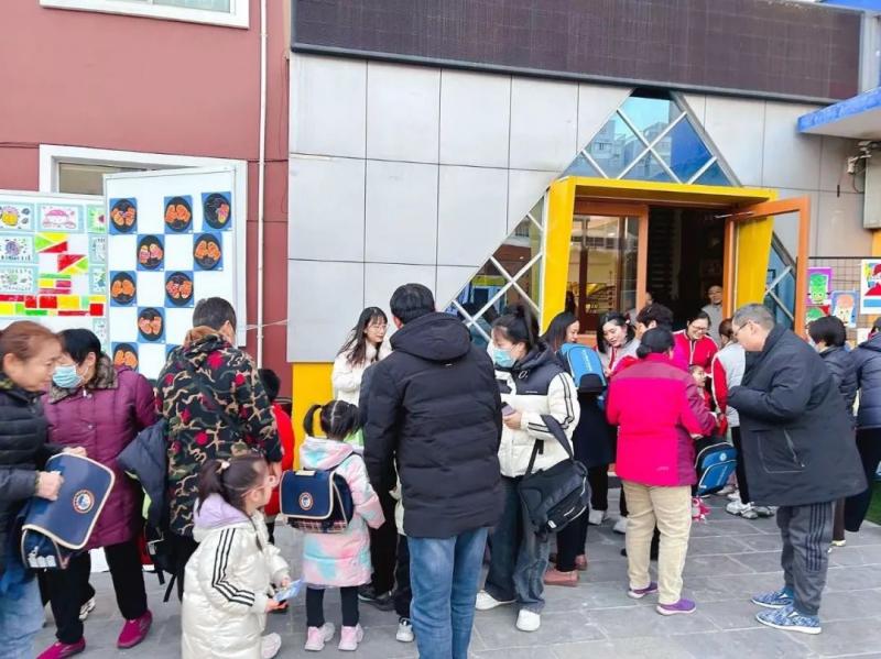 幼教“自救”指南：育儿转行干养老