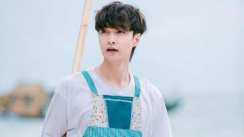 向往7收官在即，何炅黄磊重回首季录制地，张艺兴在最后关头赶到