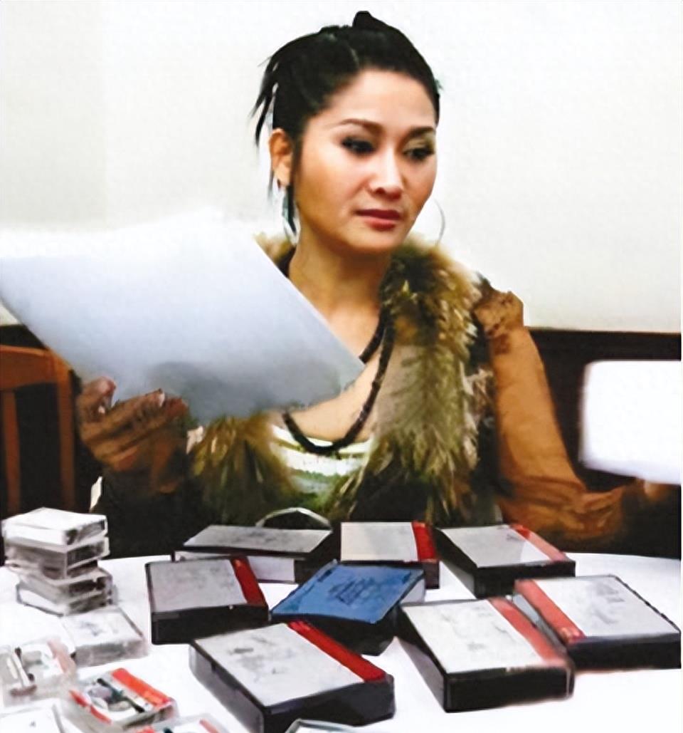 娱乐圈到底有多乱?“潜规则”真是无处不在,国际巨星也得如履薄冰