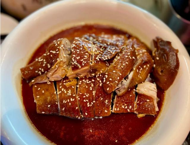 早茶|东北6人在广东吃早茶，晒出菜单引起争议，评论区却一边倒