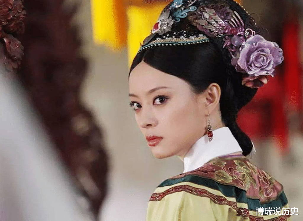 甄嬛传:孟静娴临死前,发现一个秘密,难怪六阿哥的粥有毒