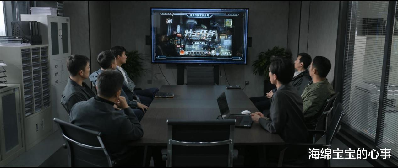 本以为是烂剧,开播一天就口碑炸裂,国产刑侦剧又有天花板了!