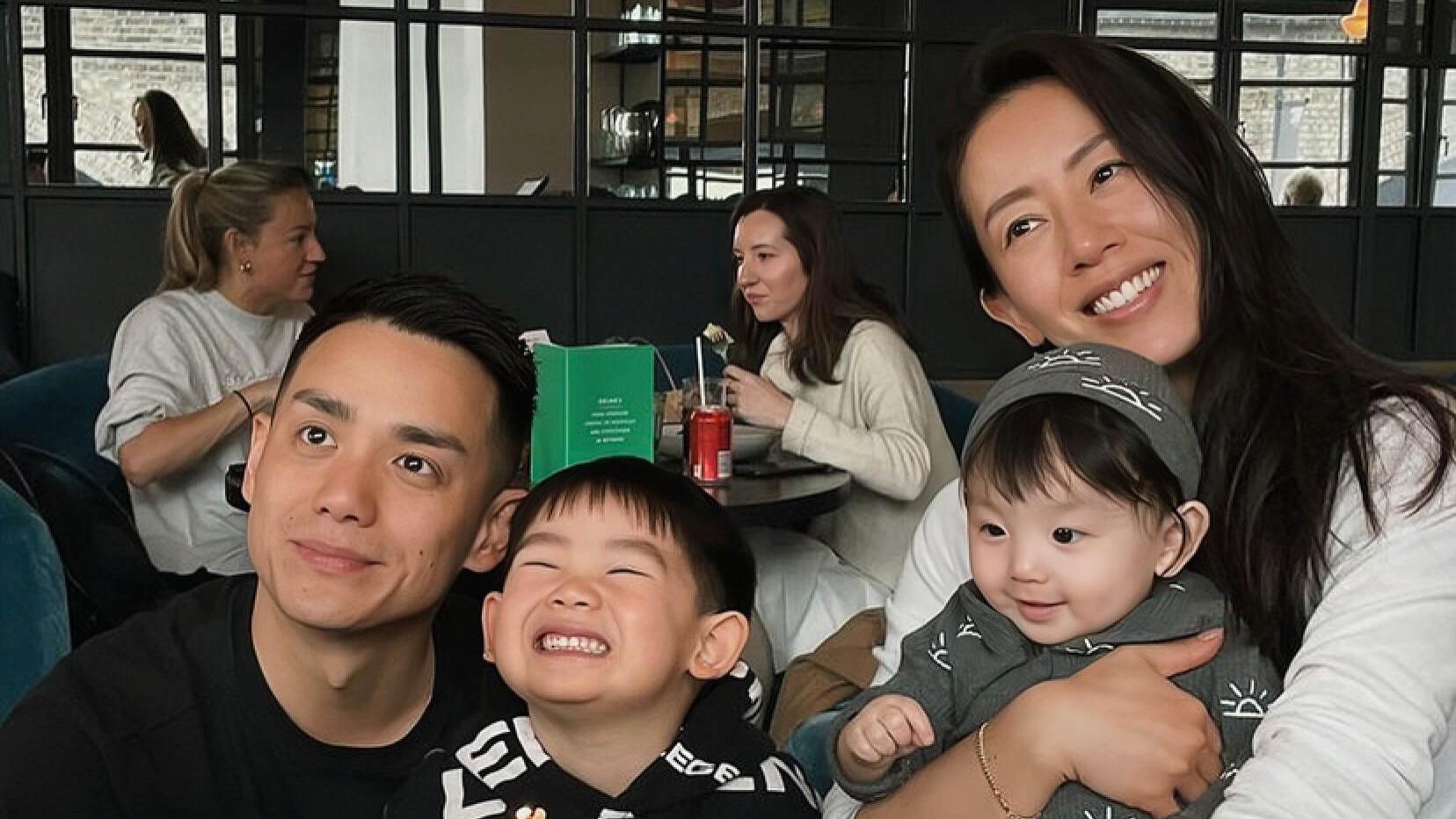 梁靖琪|香港知名女星晒幸福，小儿子满一岁颜值高，再婚嫁小8岁帅哥