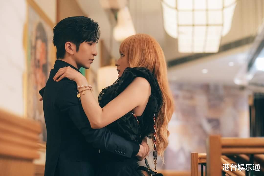 港版《社内相亲》暗讽TVB:剧集只有老人爱看,统计收视率已落伍