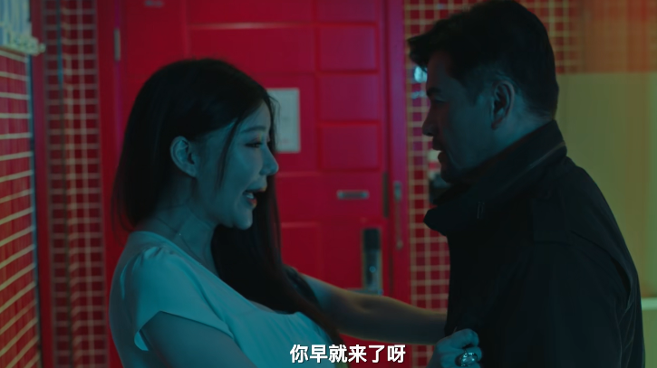 吕良伟新片上映就翻车！一星二星满屏飘，女演员身材成最大看点？