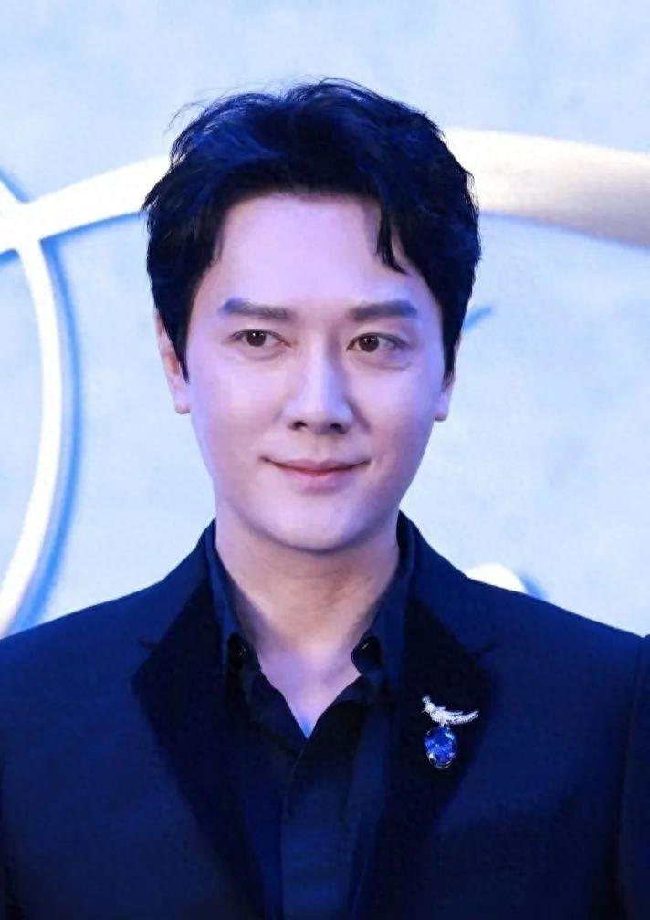 “不老男神”是假的，从林志颖到钟汉良，个个精修生图差距大