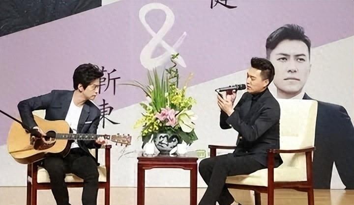 惨遭央媒怒批,目不识丁、德不配位,这几位文盲明星凭什么长红?