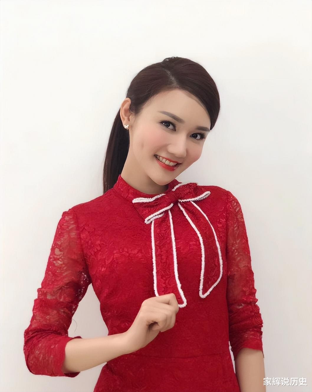 龙洋:从湖南走出的央视著名主持人,男友在雾中迷路了