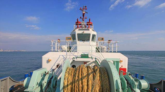 船员|为什么到处都是招聘海员，海员的工资有多高？为何很少人愿意去？