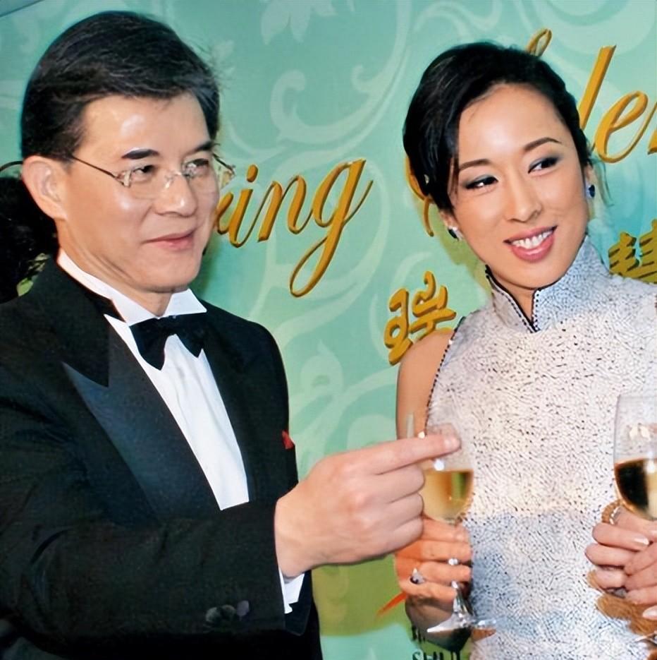 19岁嫁豪门，47岁甩前夫，50岁再嫁富翁，郭晶晶的婆婆究竟有多迷人