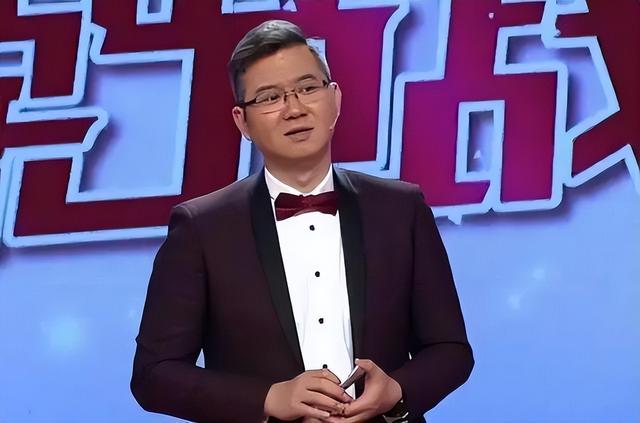 赵川|主持人赵川：经历过2段不幸的婚姻，娶小16岁空姐也幸福