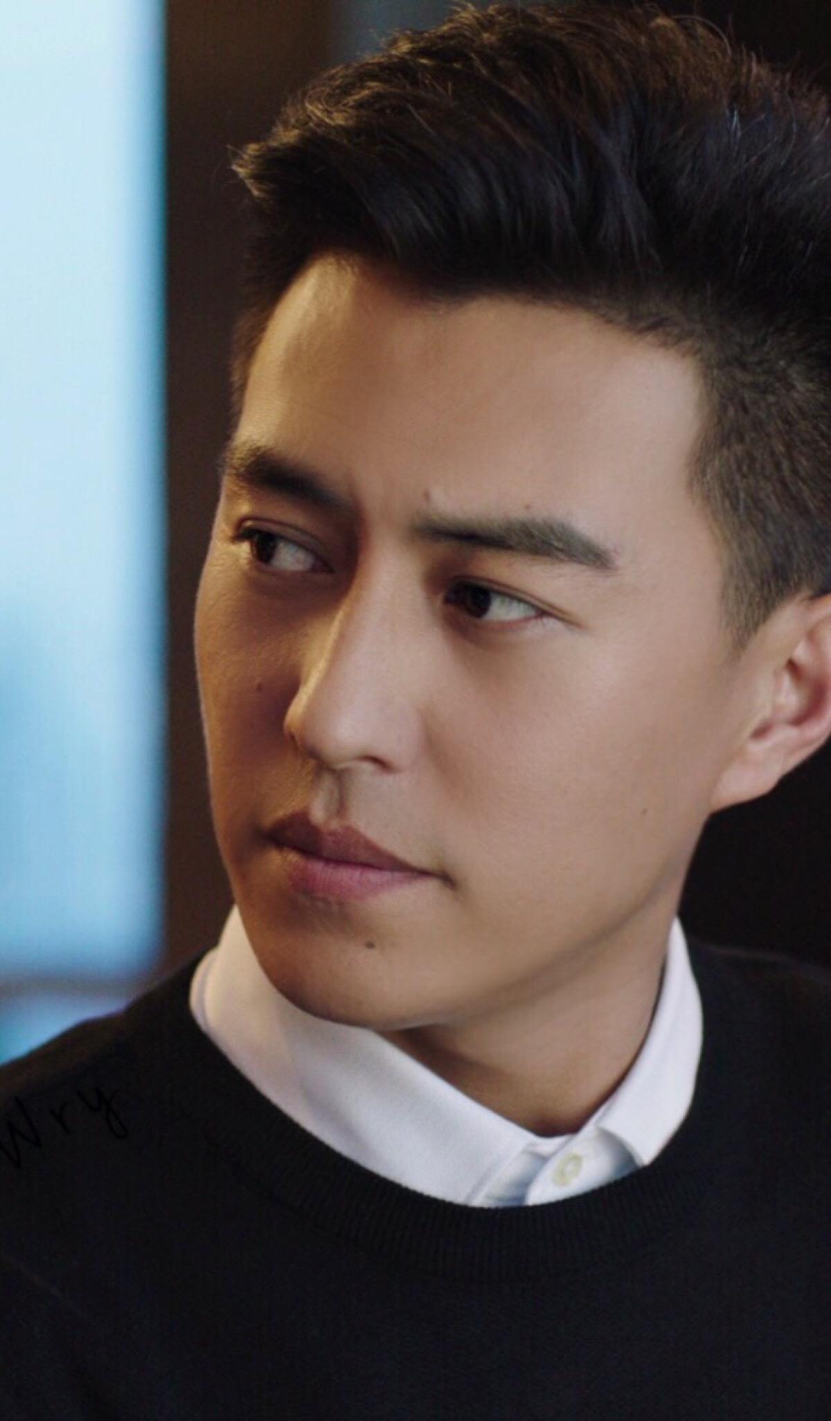 从靳东到张译,这些被批为“戏混子”的明星,躺平日子怕是到头了