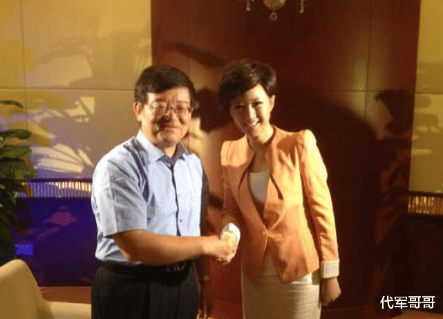 主持人|主持人周婷：嫁给大30岁富豪郑永刚，生下3个孩子，如今与继子争夺遗产