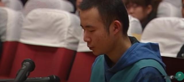 12年后回看药家鑫案:不救人反刺死伤者,农村人的命这么不值钱吗