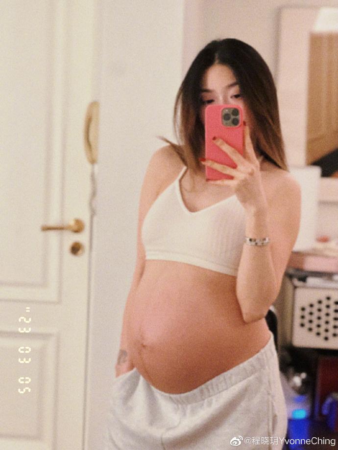 程晓玥|郑恺前任晒孕期大肚照，产期将至肚大如箩，没有妊娠纹羡煞旁人