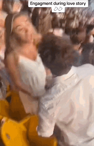 霉霉全球巡演狂揽百亿，歌迷买断机票酒店，外国总统总理写信表白