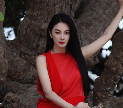 张雨绮的瓜,有点大...