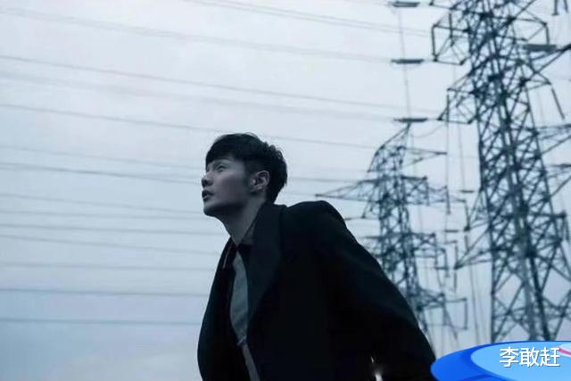 李荣浩|“歌坛混子”李荣浩，终究为自己的“不可一世”付出了代价