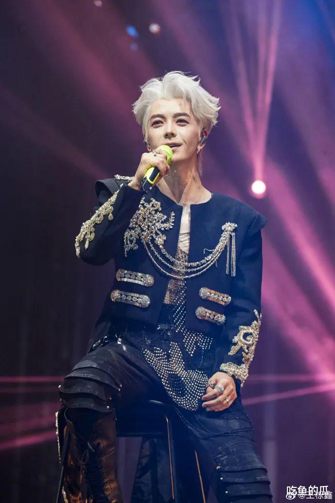 天呐！孩子没保住，官宣离婚后，老公10天后找新欢…