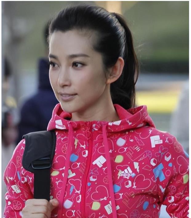 李冰冰：我和你接吻、拥抱、洗澡的戏都拍了，是不是要对我负责！