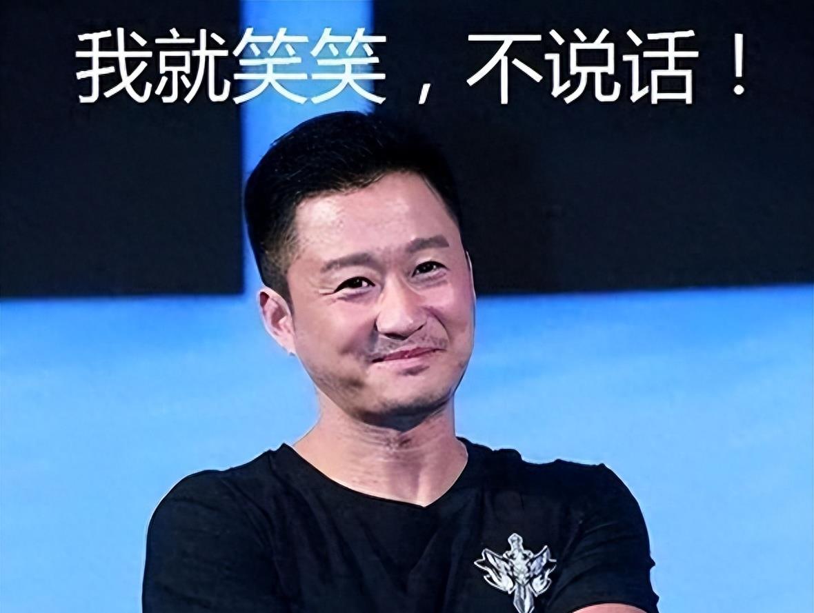 原形毕露! 这回谁也救不了吴京，网友：狐狸尾巴终于露出来了！