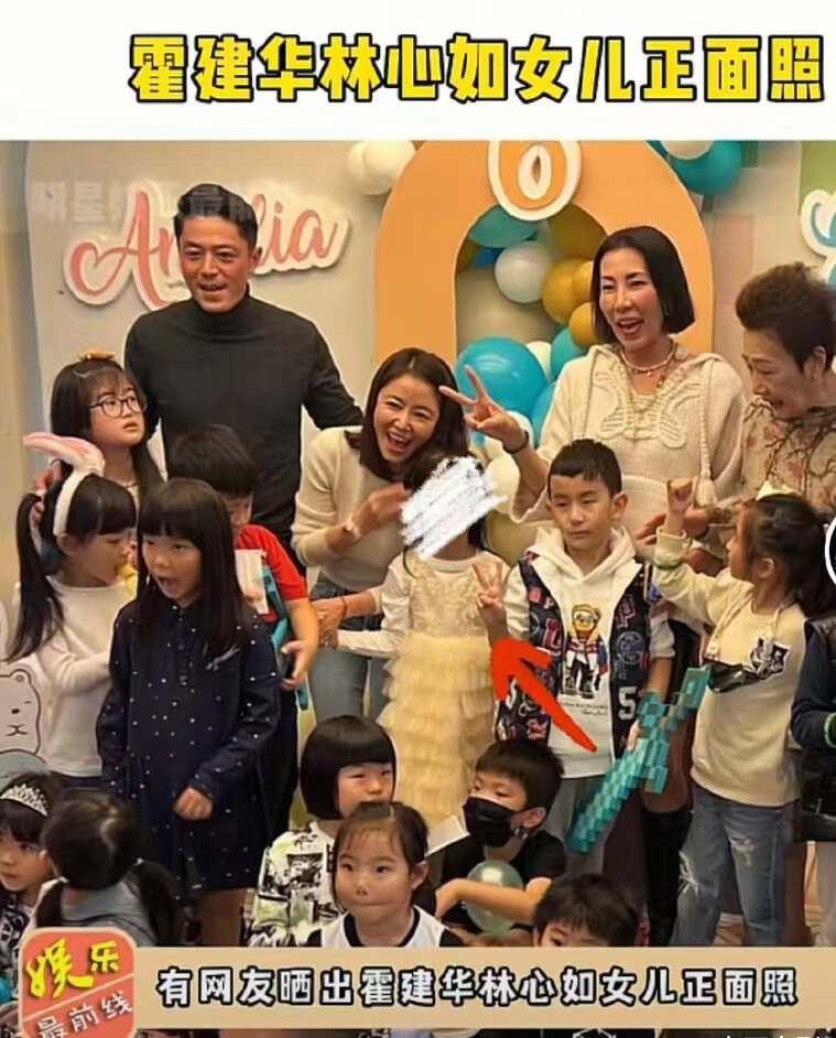 林心如首次回应周杰“伸舌”事件,事实证明,出来混迟早是要还的