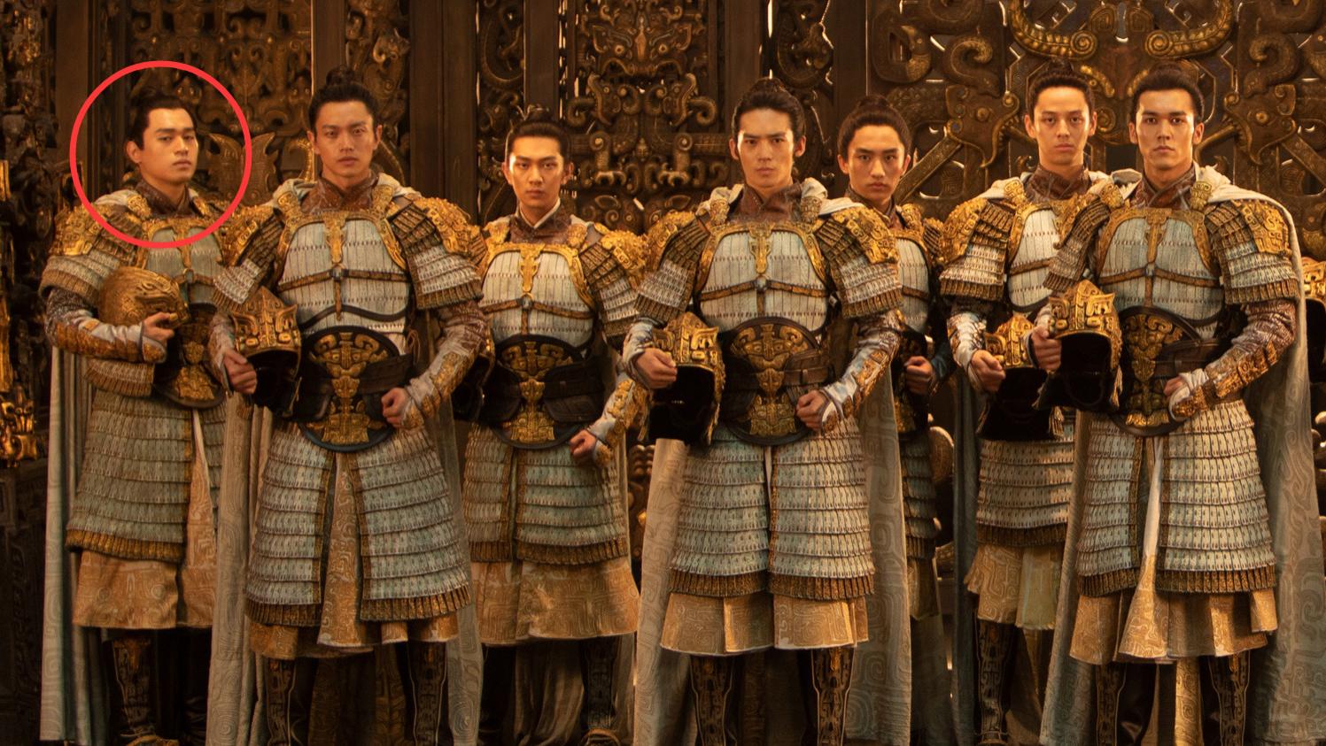 徐菲：爸爸是演员徐锦江，17岁参演电影《封神》，还曾因韩综走红