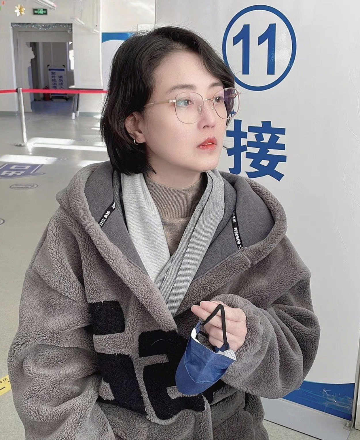 友人透露周海媚出事前状态,疑脚被割伤,一直饱受着一些问题