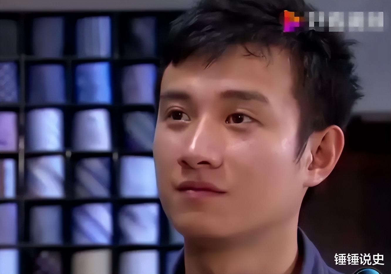 文章深夜登上热搜！39岁头发花白！近照沧桑憔悴，身体状况引担忧