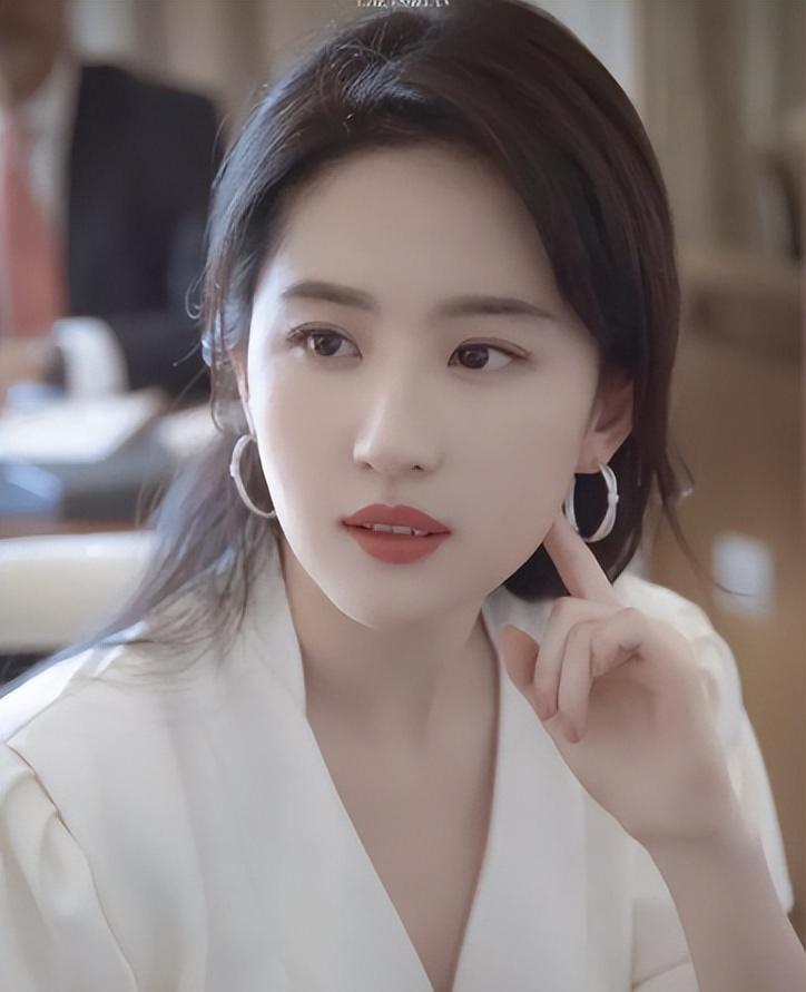 刘亦菲|刘亦菲被霸凌事件升级！网络铁证公布，施暴者终遭众人唾弃