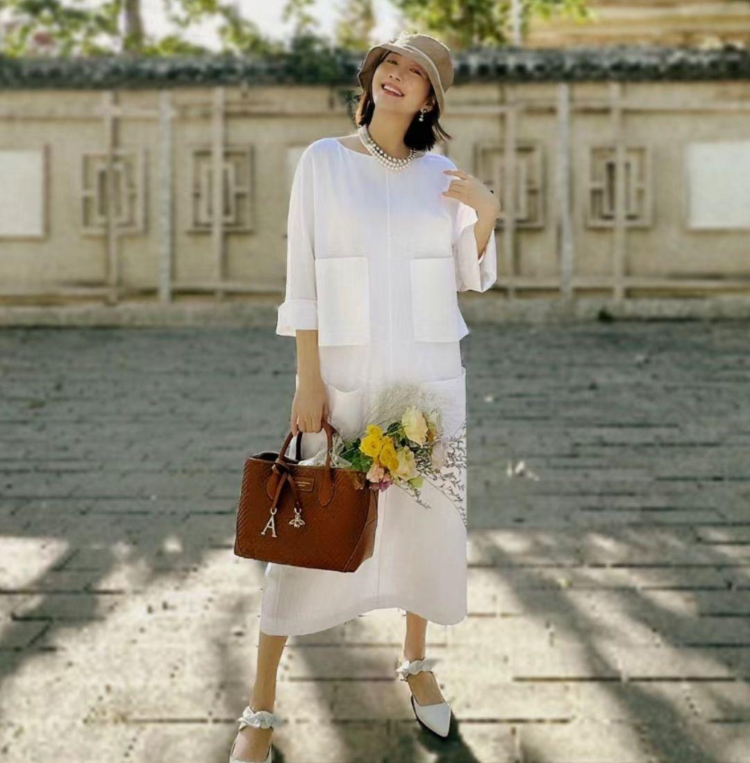 王鸥后续瓜!曝预产期在12月,男方疑孕期出轨了,网友:去父留子吧!