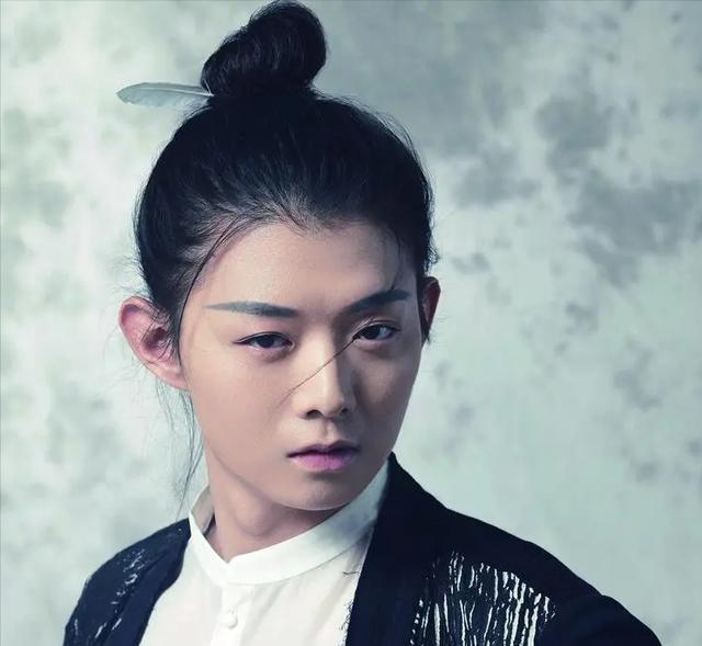 琵琶|才2年就急不可耐了?这么着急扶正“小琵琶精”,给小3宣示主权