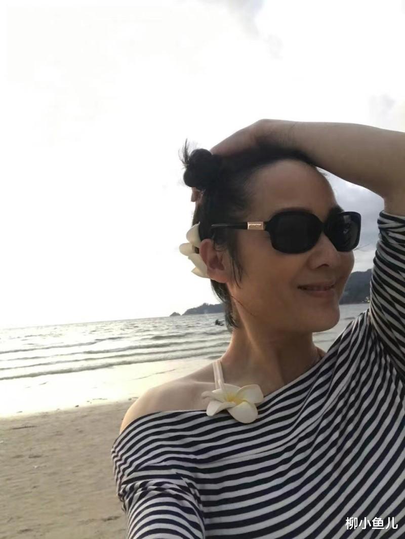 影后李琳：一婚遭丈夫家暴离婚，二婚嫁世界冠军，如今怎么样了？