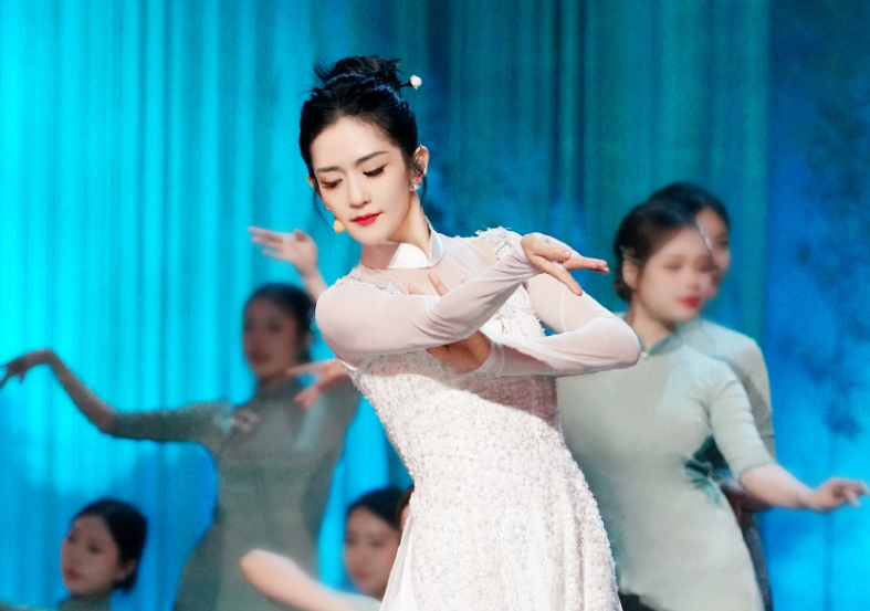 《浪姐4》五公排名大洗牌，陈嘉桦C位出道困难，黑马选手已出现