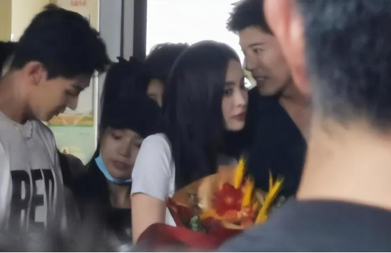 古力娜扎|“丁字”女神古力娜扎的狂野情史,一段比一段丰富