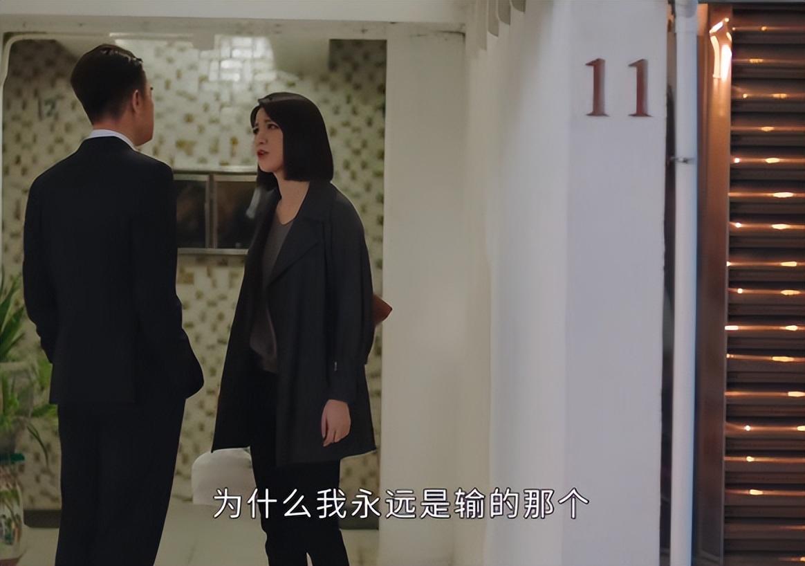 《新闻女王》出圈理由:佘诗曼的演技,李施嬅的脸,高海宁的衣品