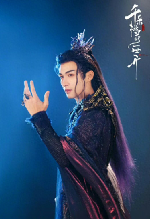 张彬彬新剧被批妆造歹毒,资源也下降,对手演员从大花到无名小花