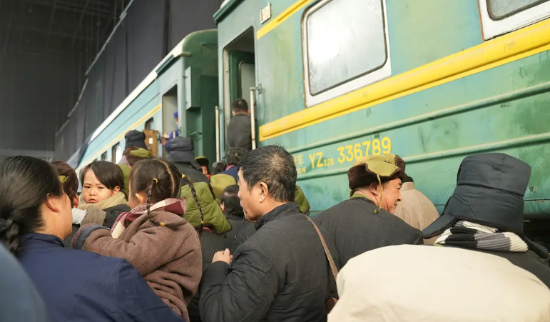 央八开播!40集年代剧来袭,这是《繁花》后唯一让我想追的央视剧